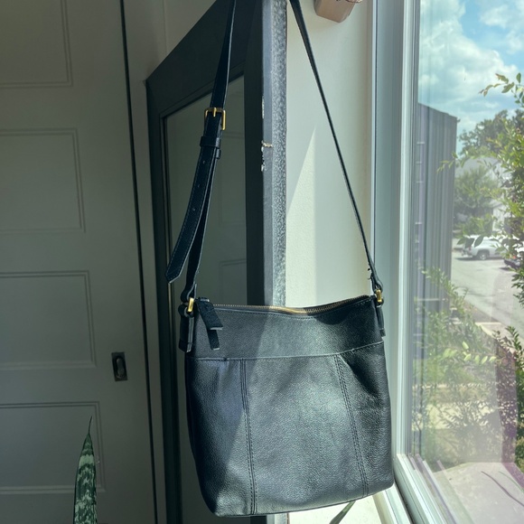 Fossil Black Leather Purse - Picture 3 of 10